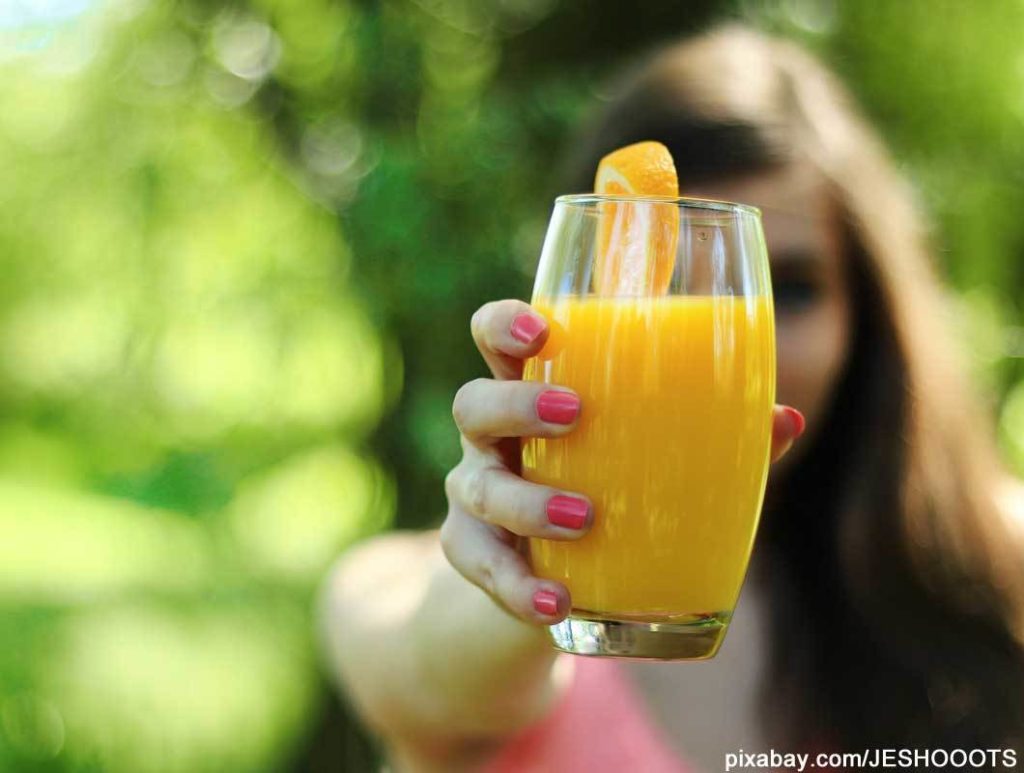 Frühstücksfehler orangensaft Frühstücksfehler flacher Bauch