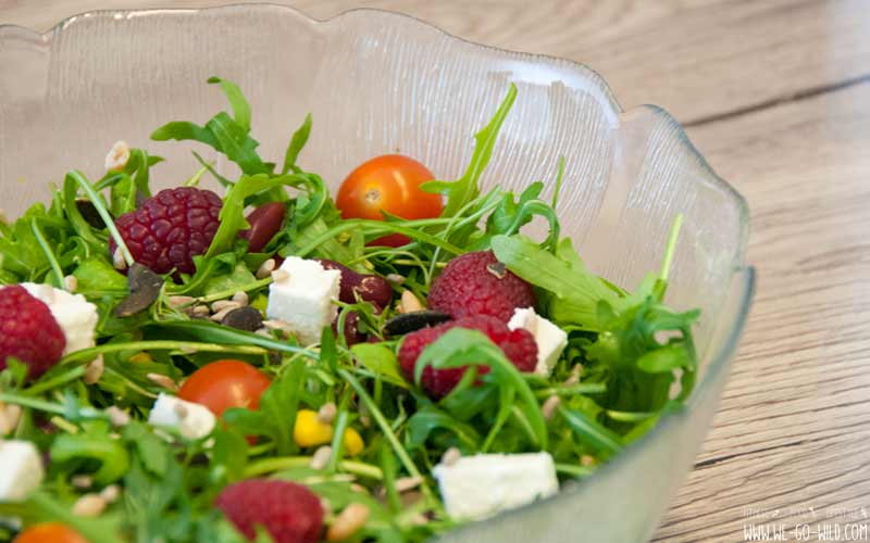 Salat Rezepte zum Abnehmen mit Himbeeren und Feta