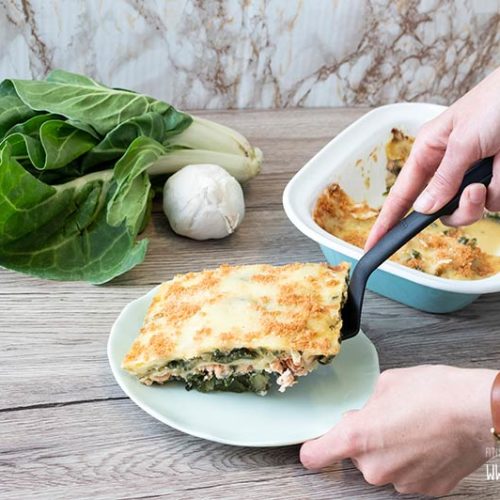 Saftige Mangold Lasagne mit Lachsfilet und Zucchini - WE GO WILD