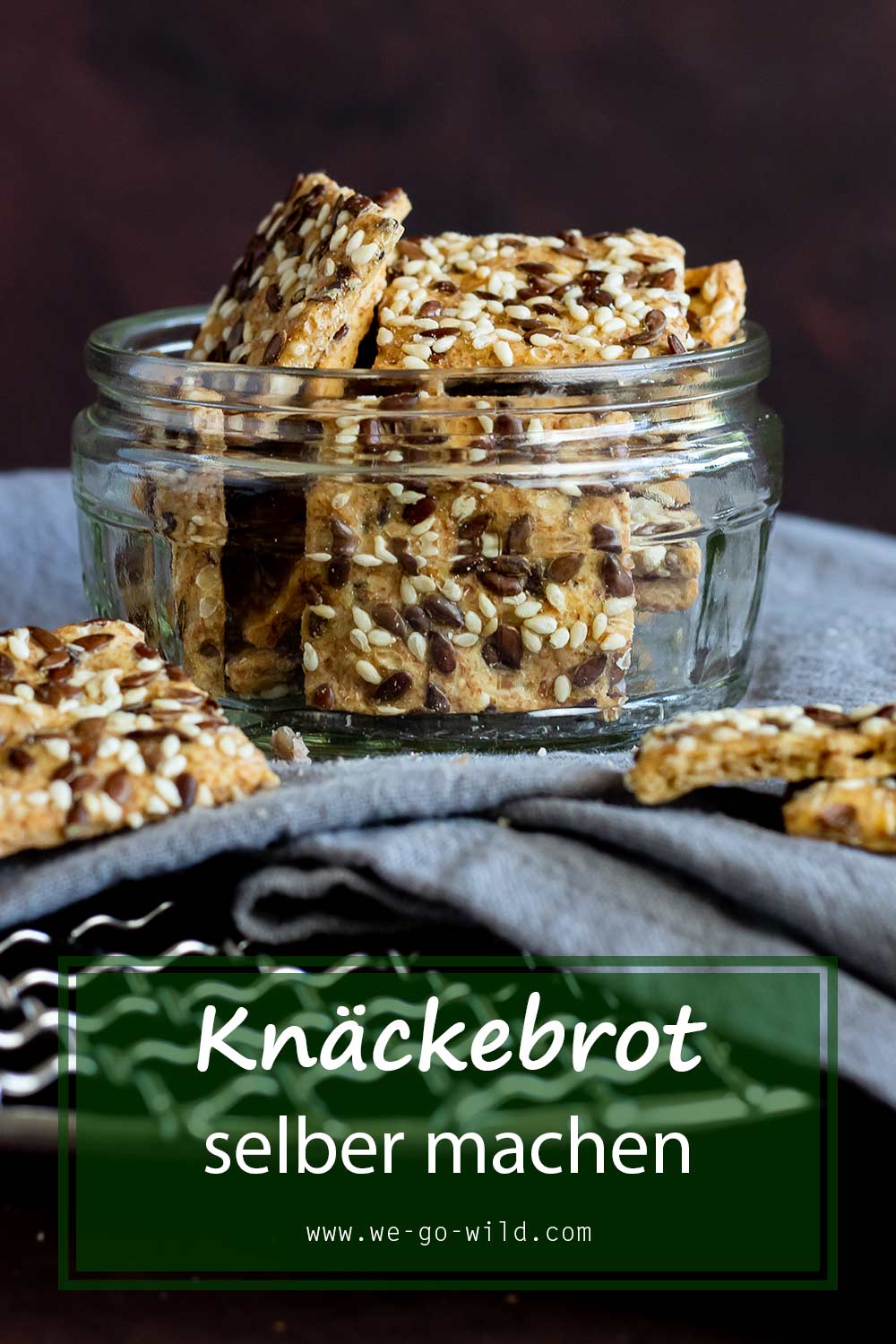 Low Carb Knäckebrot Rezept mit Quark Aufstrich - WE GO WILD